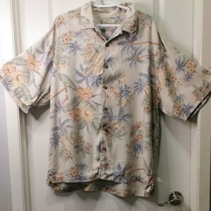 Tommy Bahama 100% Silk Shirt in Soft Pink